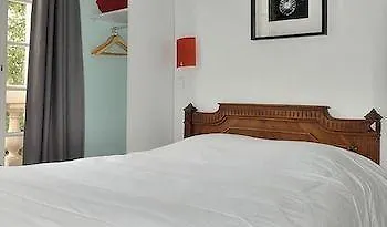 Отель Verlaine 2*